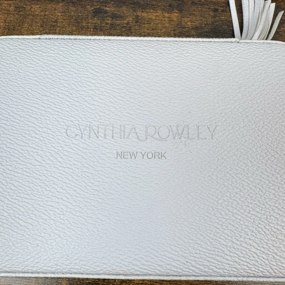 Cynthia Rowley White faux-leather zip around travel jewelry case